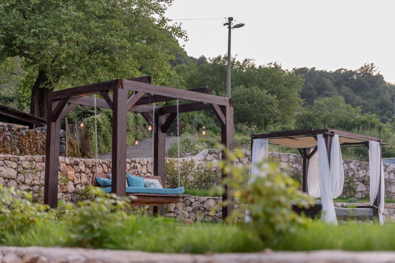 Apartments And Winery Djukovic Virpazar Ngoại thất bức ảnh