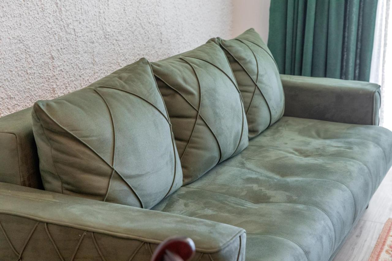 Apartments And Winery Djukovic Virpazar Ngoại thất bức ảnh